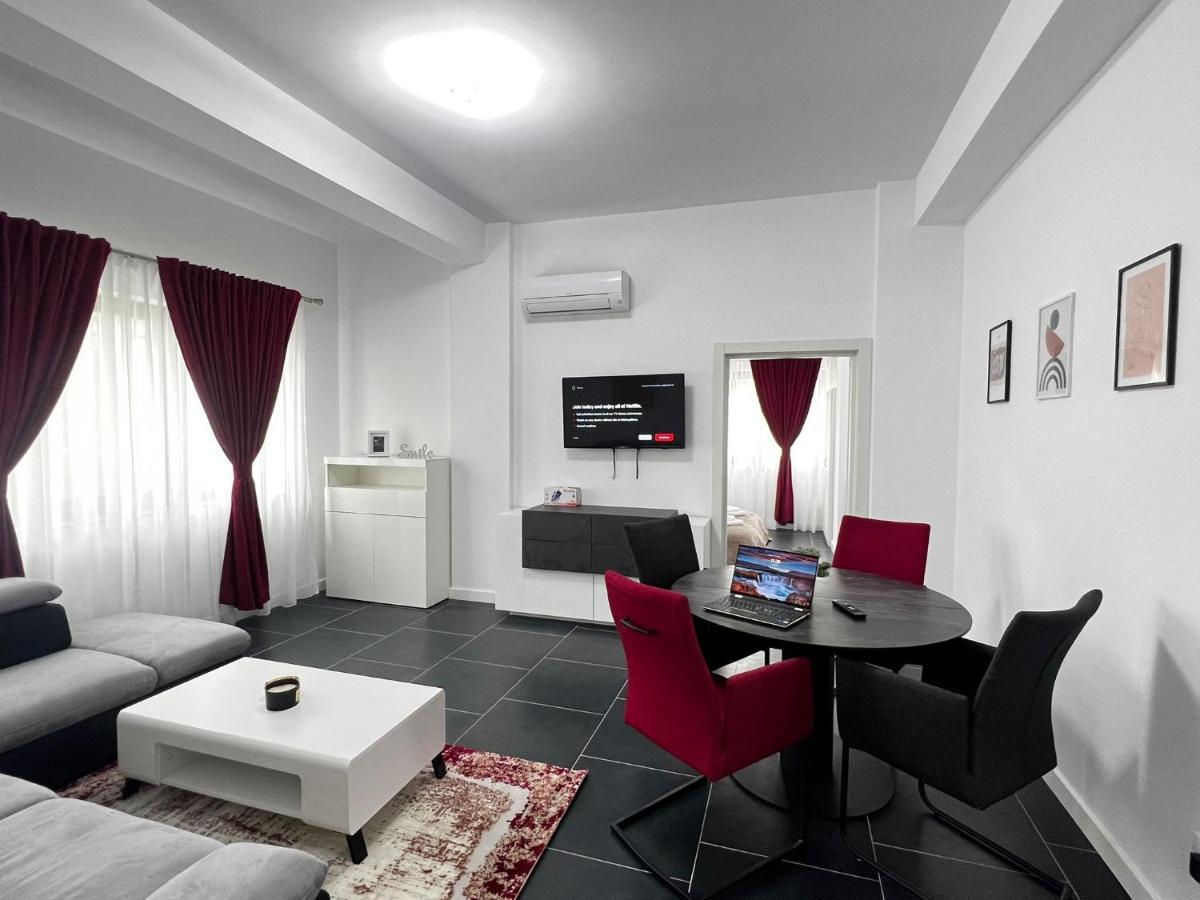 Apartment Marvellous With Master Suceava