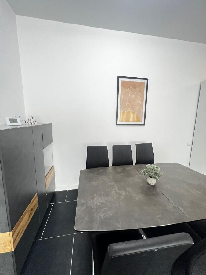 Apartment Marvellous With Master Suceava