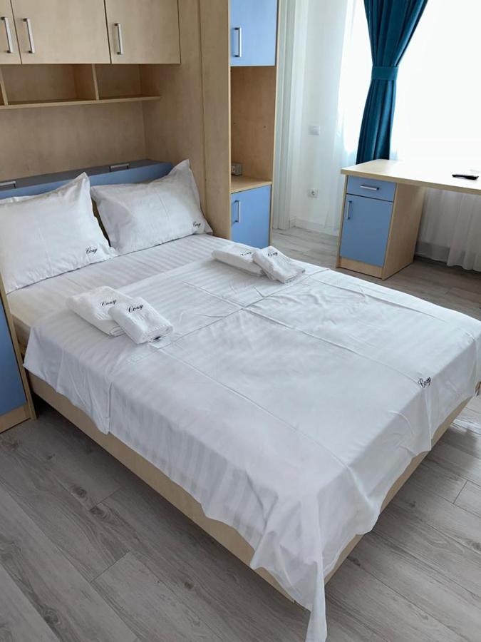 Marvellous With Master Apartment *