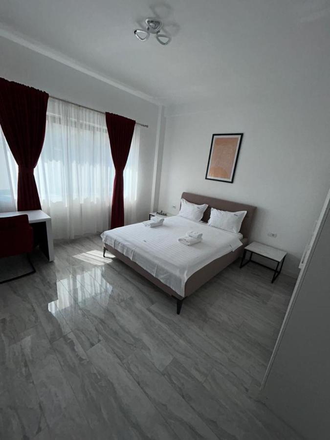 Apartment Marvellous With Master Suceava